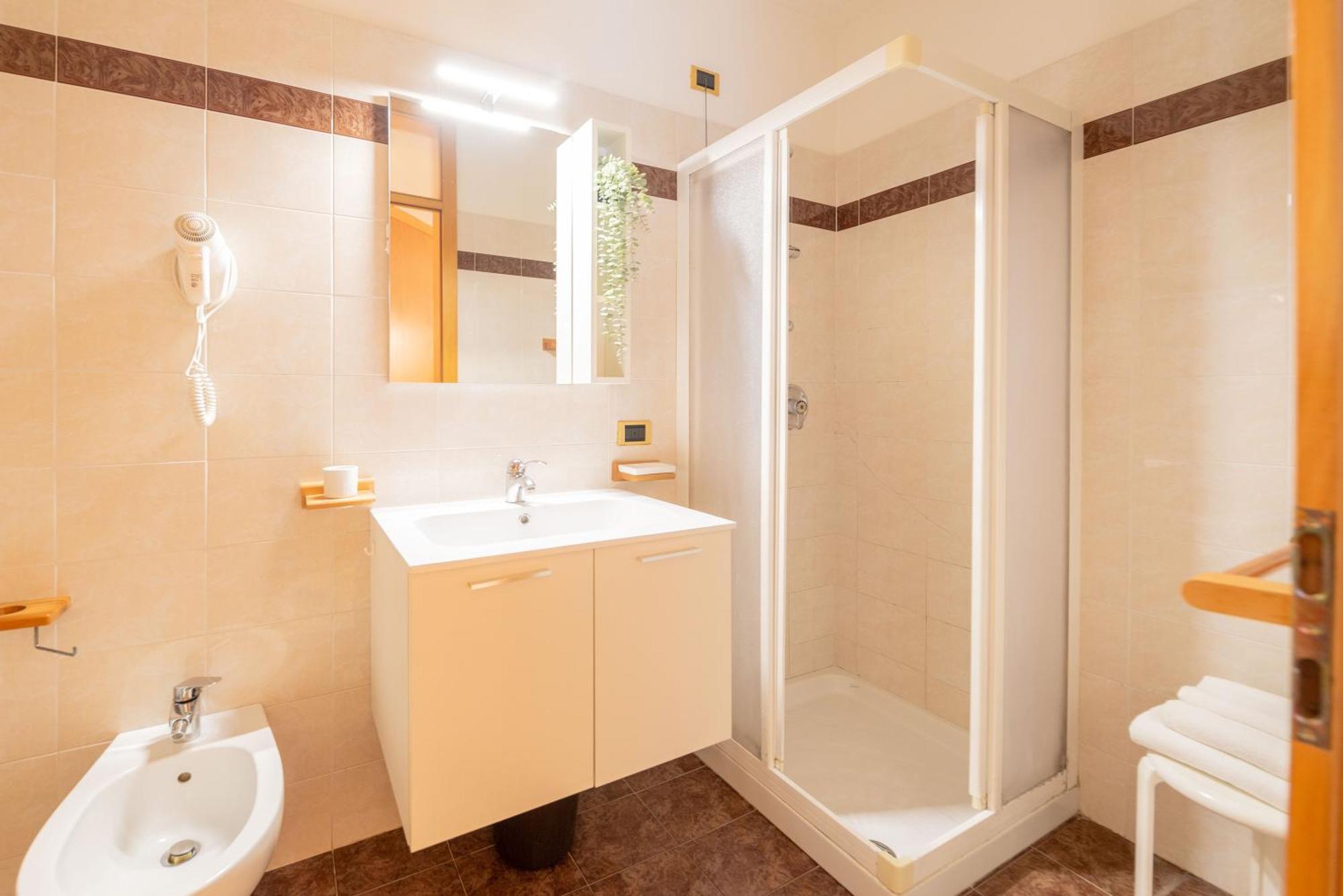 Comano Cattoni Holiday Appartamenti Comano Terme Esterno foto